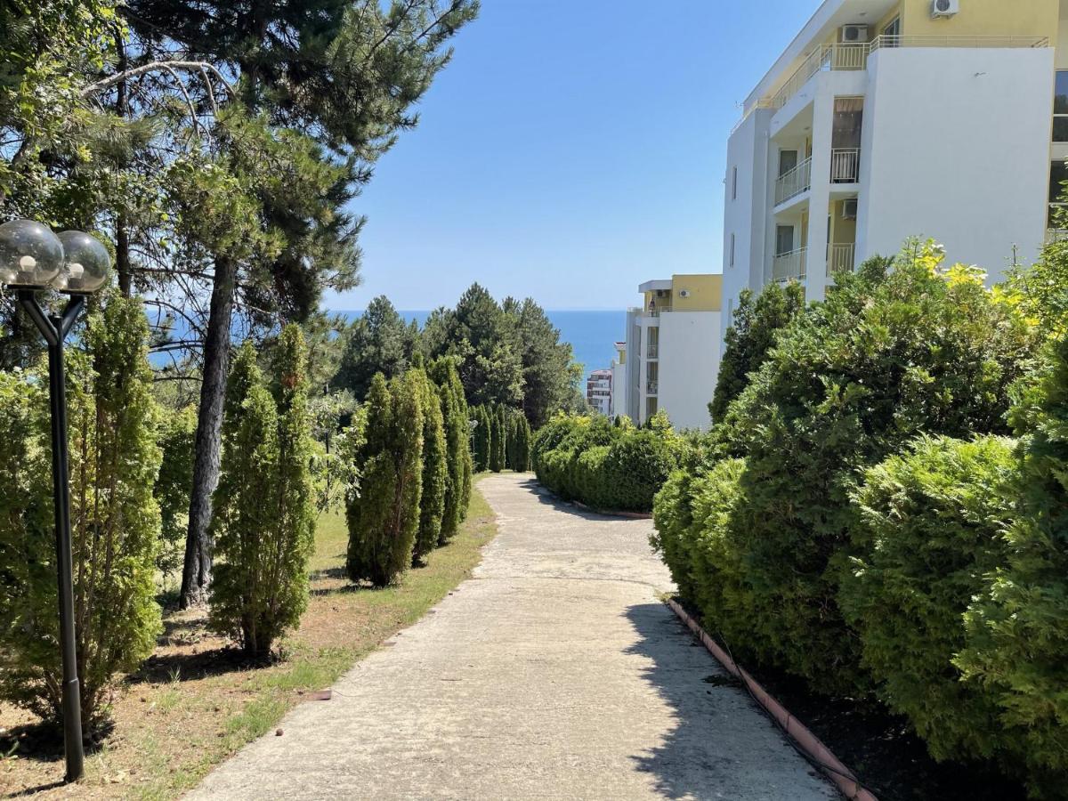 Fort Noks - Menada Apartments Sveti Vlas Extérieur photo